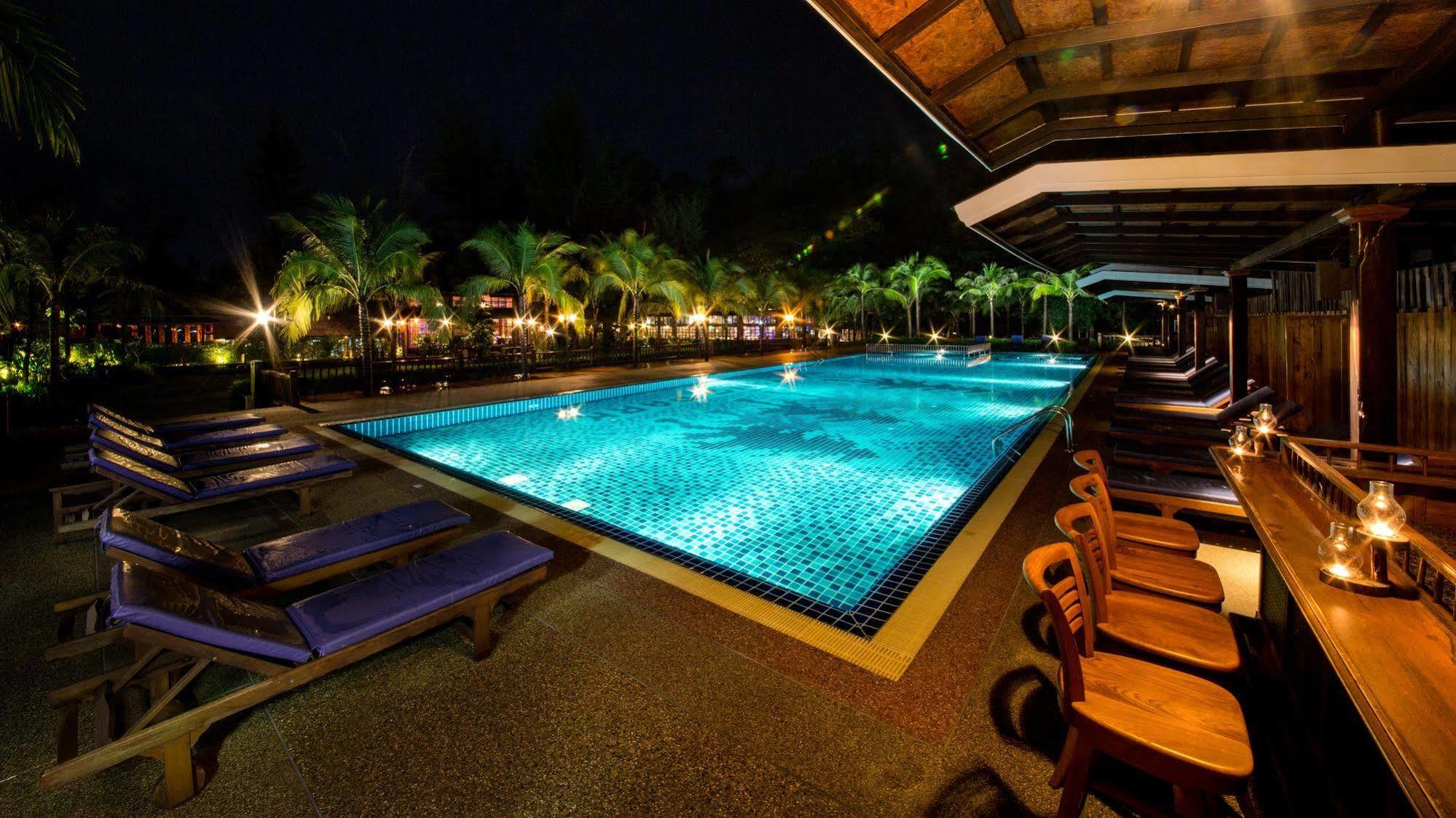 Naiyang Park Resort - Sha Extra Plus Nai Yang Exterior photo